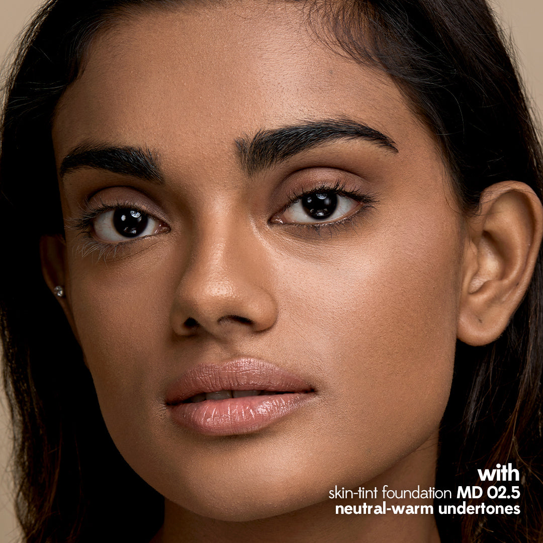 MD 02.5 Skin-tint Mattifying Foundation
