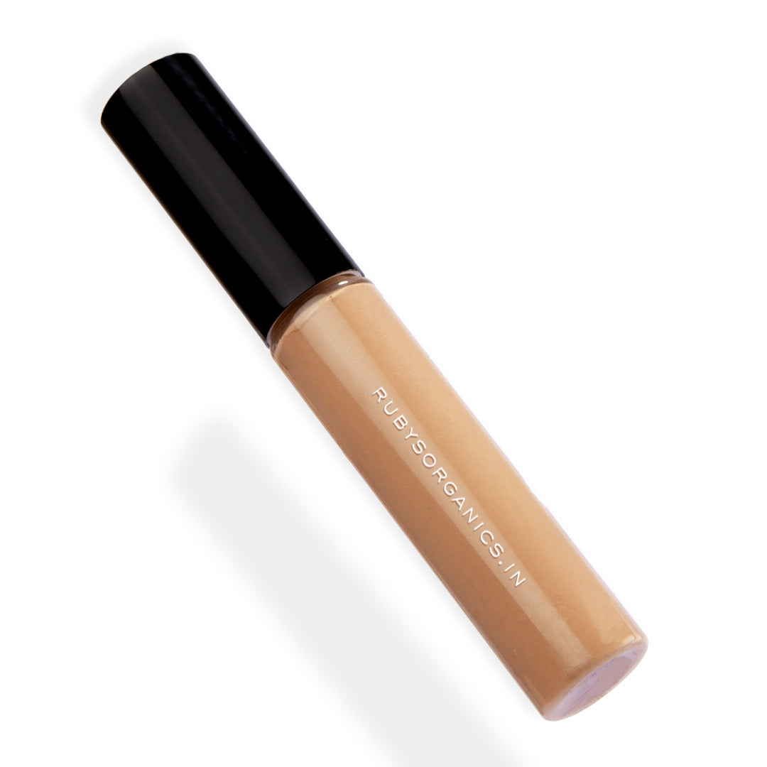 HC 4 Hydra Liquid Concealer